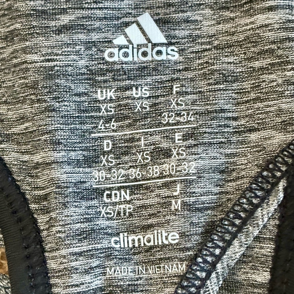 ADIDAS : Racerback Grey Workout Tank Top - Picture 10 of 13